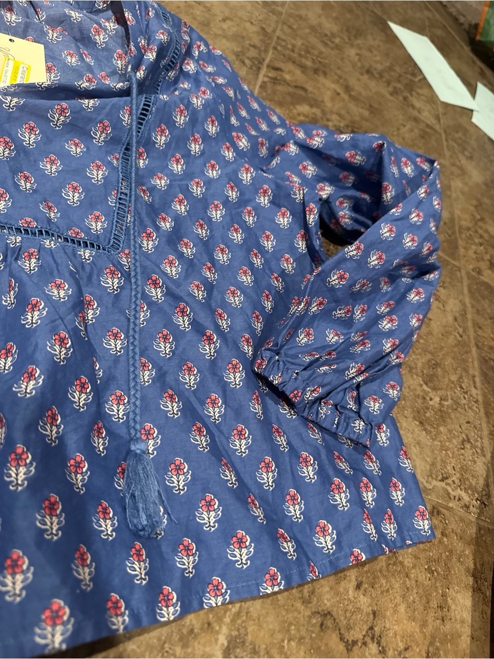 🫑Blue Floral Print Women’s Peasant Blouse - Picture 2 of 7
